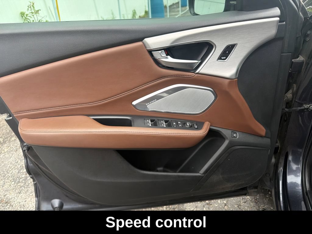 Used 2020 Acura RDX w/ Technology Package FWD image 11