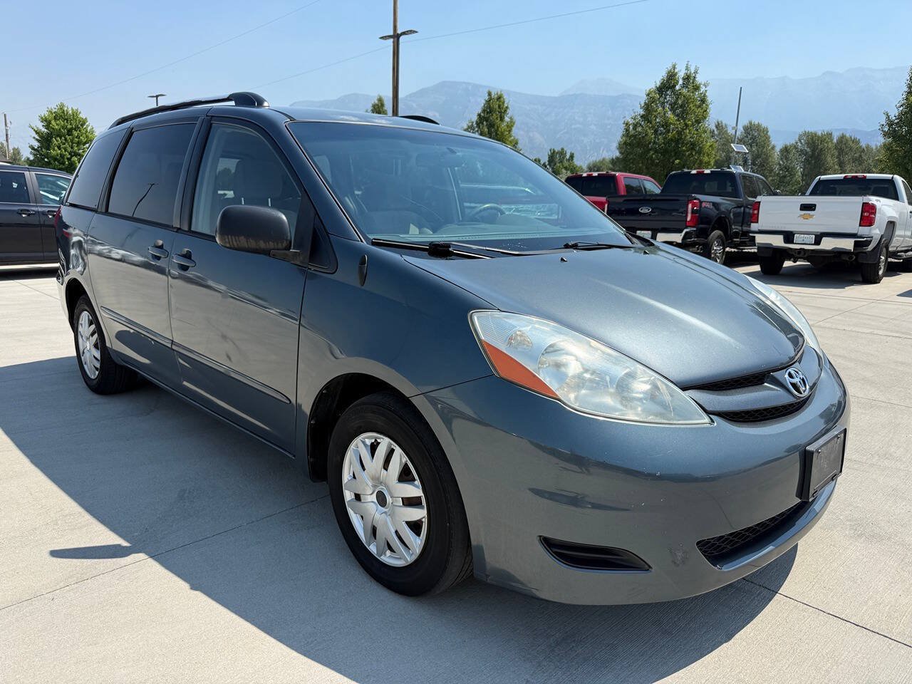 Used 2008 Toyota Sienna LE FWD video 1