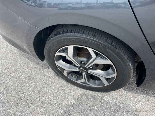 Used 2021 Kia Forte LXS FWD image 13