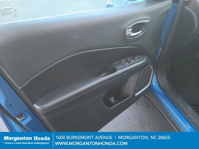 Used 2021 Jeep Compass Latitude AWD/4WD image 9