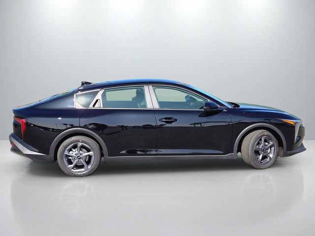 New 2026 Kia K4 LX FWD image 3