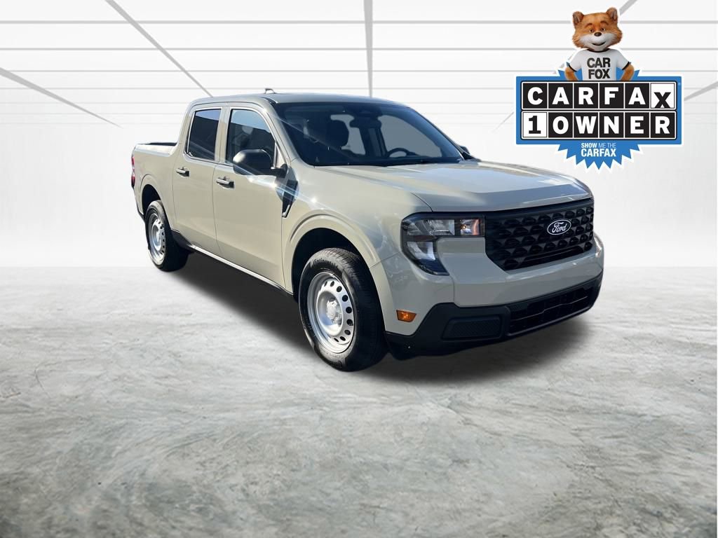 Used 2025 Ford Maverick XL image 1