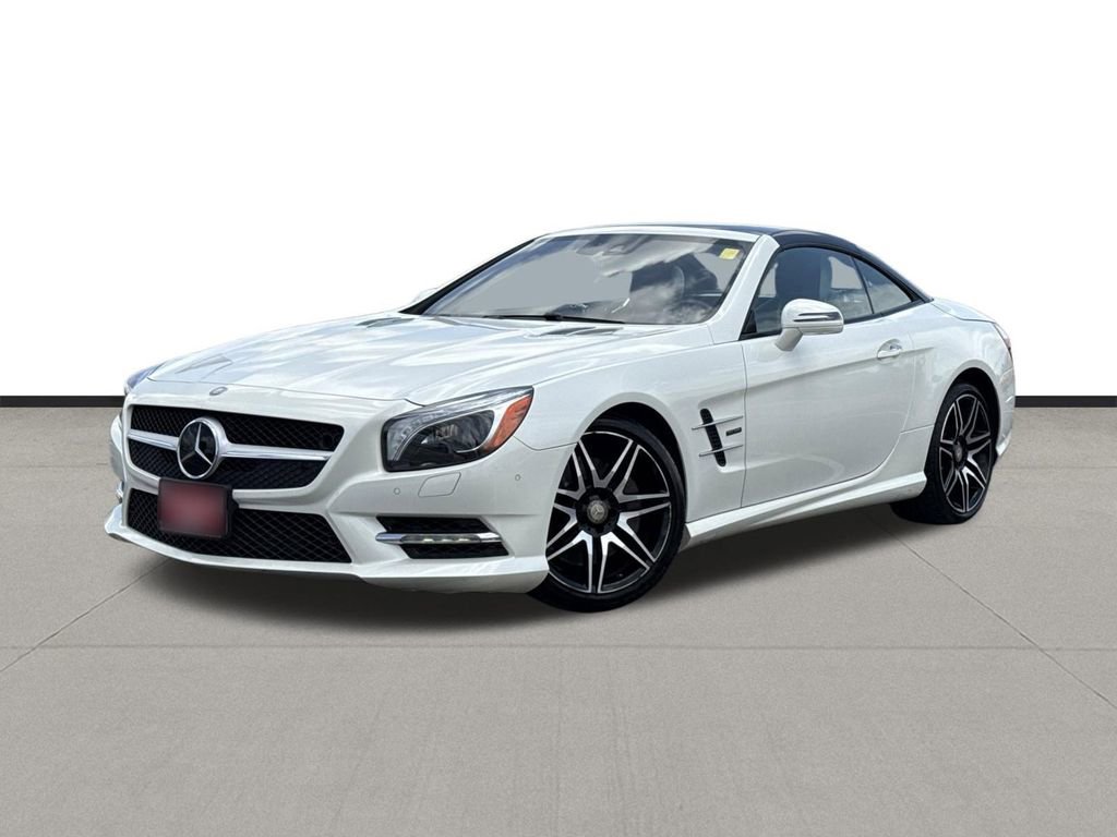 Used 2015 Mercedes-Benz SL 550 image 1