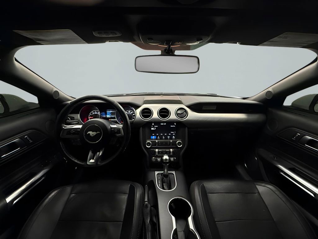 Used 2019 Ford Mustang Premium image 18