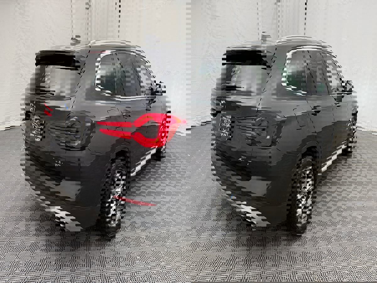 Used 2024 BMW X3 xDrive30i w/ Convenience Package image 5
