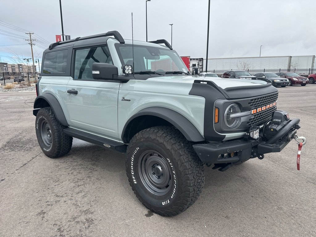 Used 2022 Ford Bronco Badlands image 4