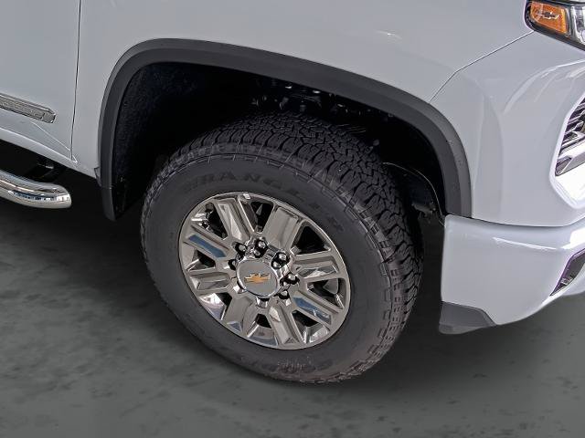 New 2026 Chevrolet Silverado 3500 High Country w/ High Country Premium Package AWD/4WD image 16