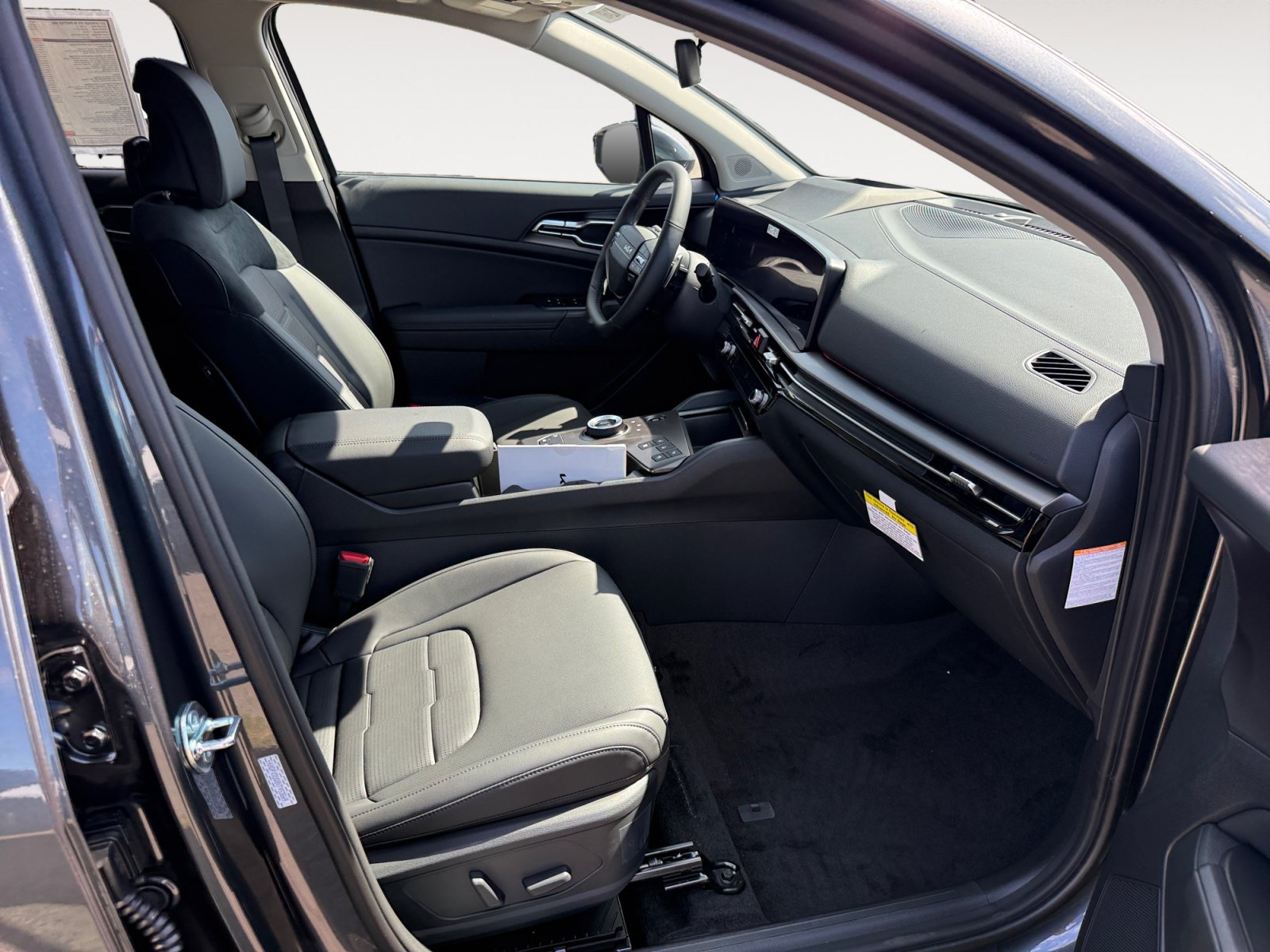 New 2027 Kia Sportage SX Prestige AWD/4WD image 19