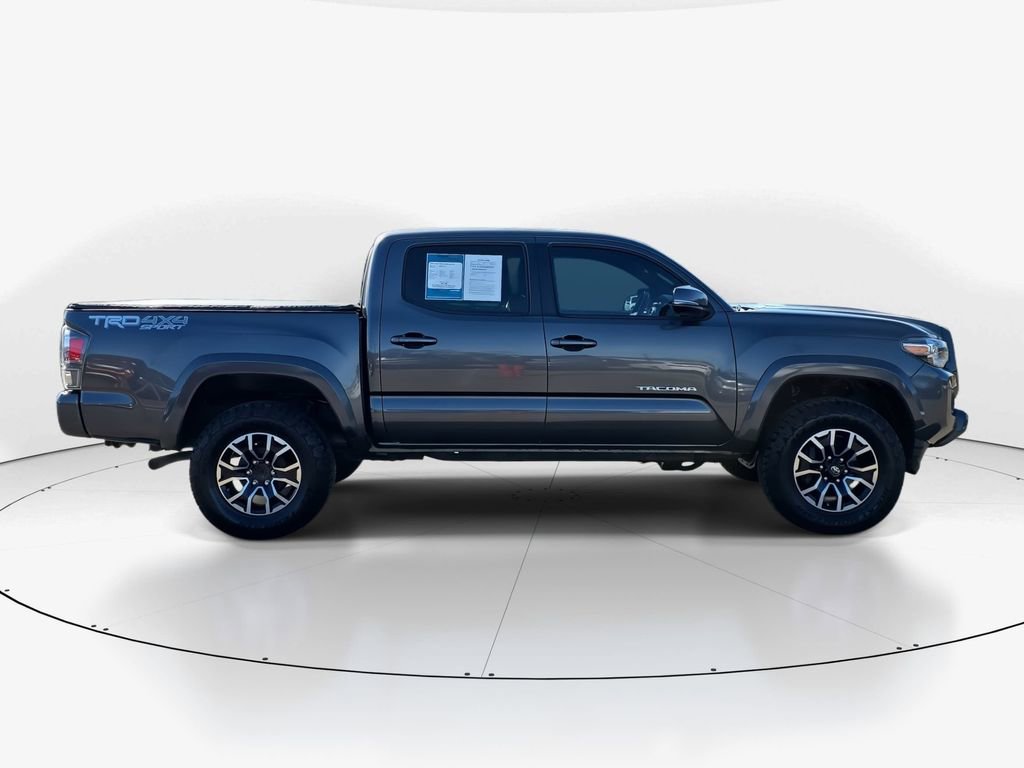 Used 2021 Toyota Tacoma TRD Sport image 3