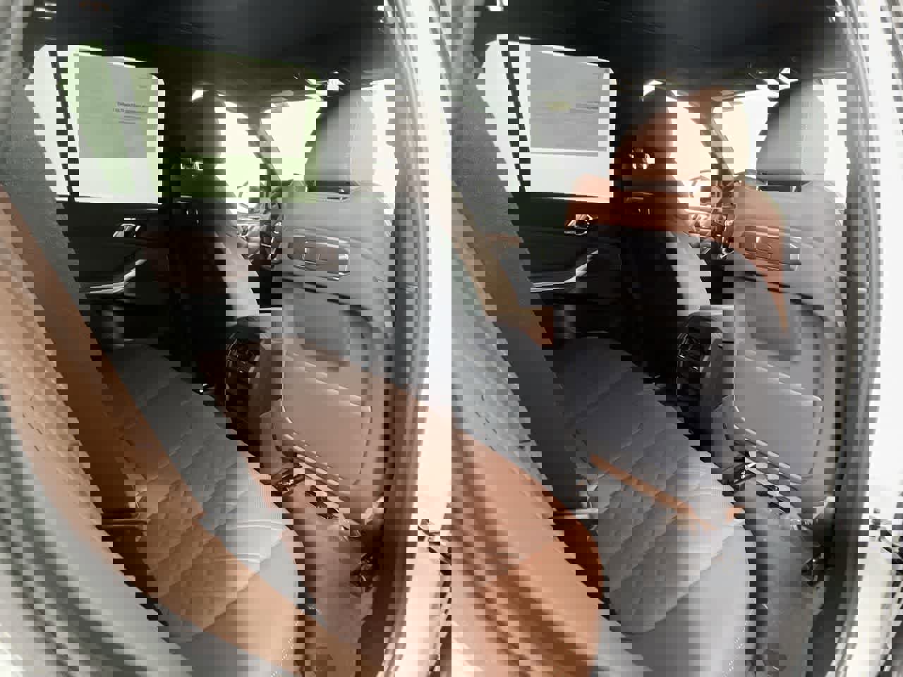 Certified 2024 BMW X5 xDrive40i w/ Premium Package image 14