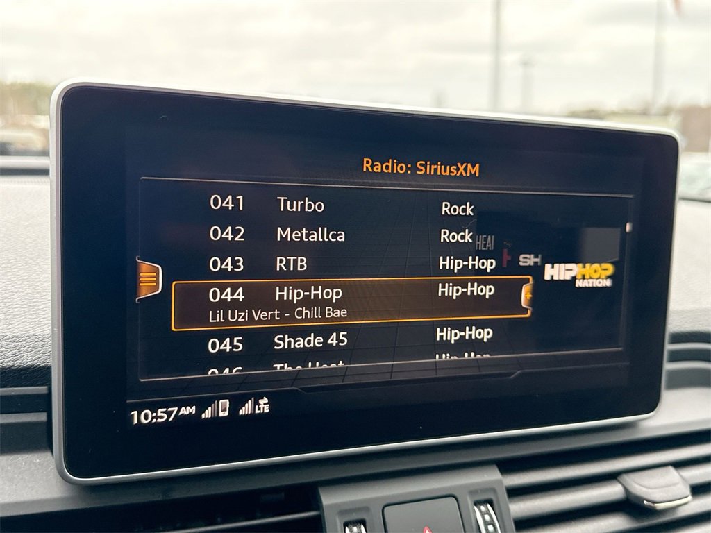 Used 2018 Audi Q5 2.0T Premium Plus w/ Premium Plus Package image 12