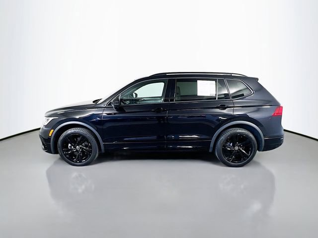 Used 2023 Volkswagen Tiguan SE R-Line image 5