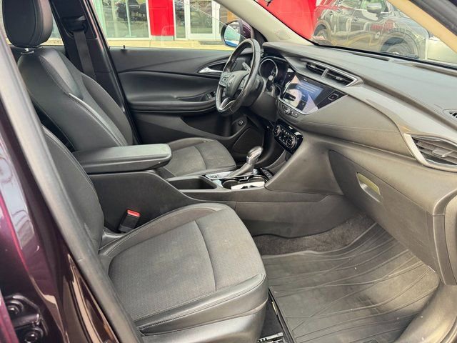 Used 2020 Buick Encore GX Select AWD/4WD image 3