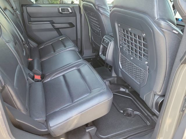 Used 2025 Ford Bronco Big Bend w/ Black Diamond Package image 19