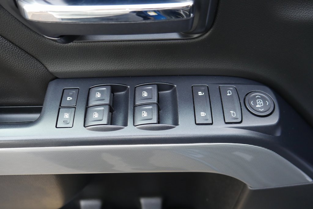 Used 2019 Chevrolet Silverado 1500 LT w/ All Star Edition image 28