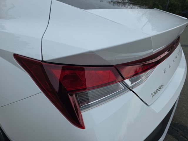 Certified 2024 Hyundai Elantra SEL image 45