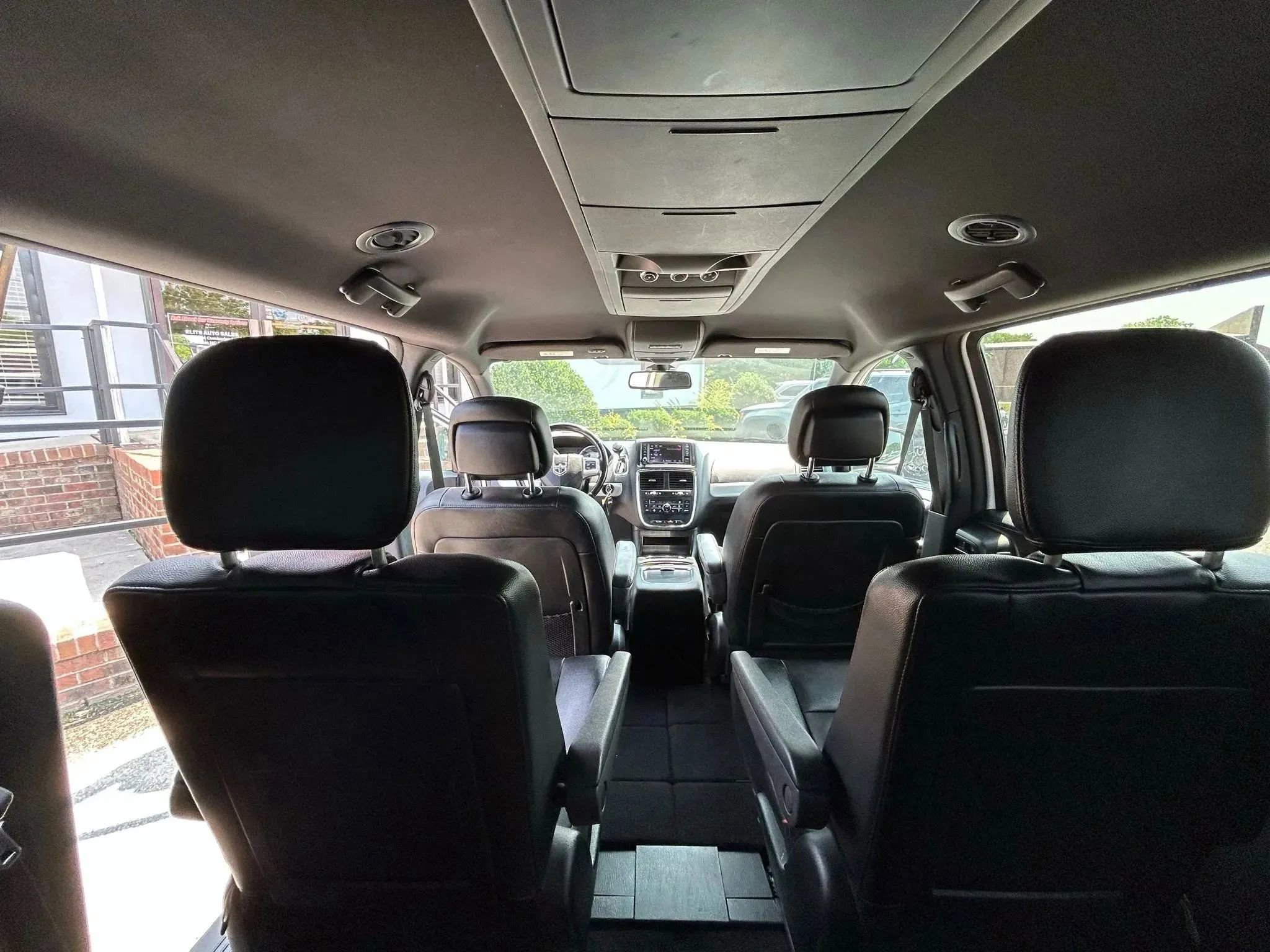 Used 2020 Dodge Grand Caravan GT image 31