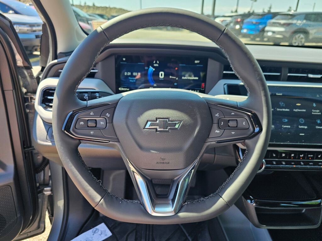 New 2027 Chevrolet Bolt LT w/ Comfort Package FWD image 11