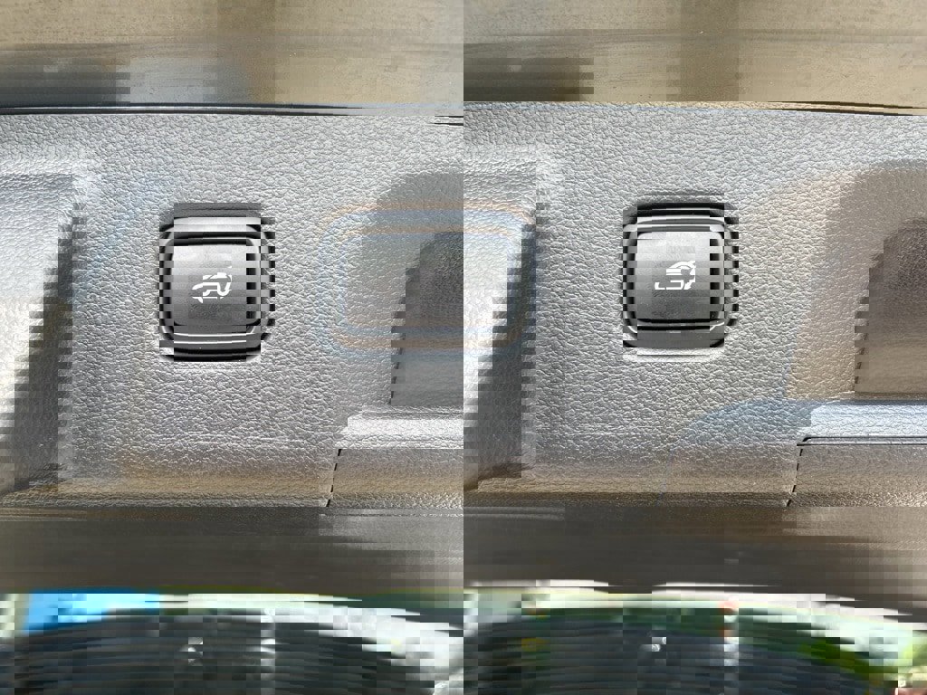 Used 2024 Hyundai Palisade Calligraphy image 9