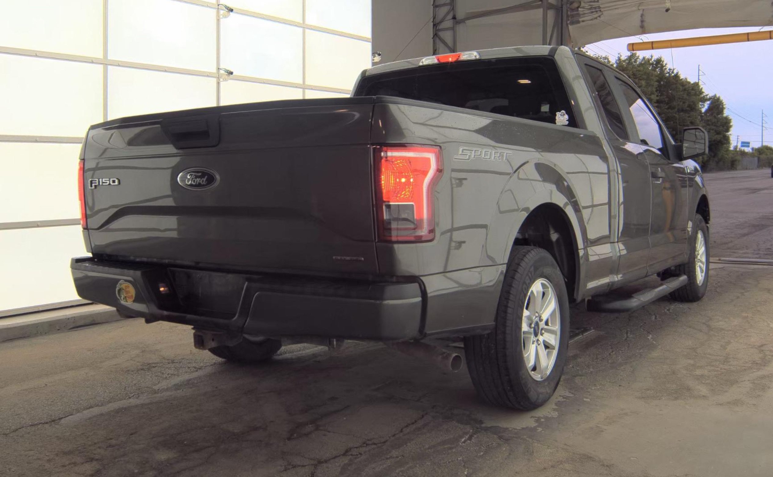 Used 2016 Ford F150 XL w/ Equipment Group 101A Mid RWD image 4