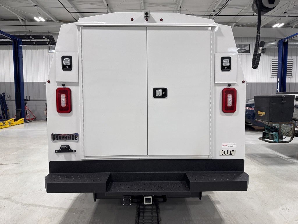 New 2026 Ford E-350 and Econoline 350 Super Duty w/ Power Equipment Group RWD image 6