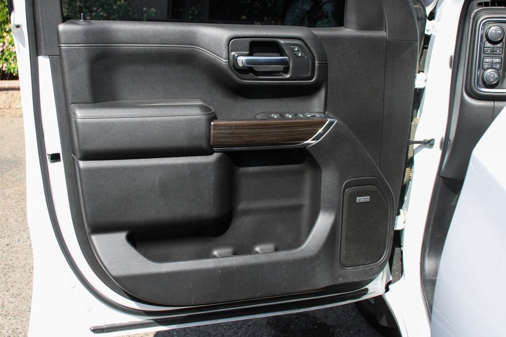 Used 2020 Chevrolet Silverado 1500 RST AWD/4WD image 15