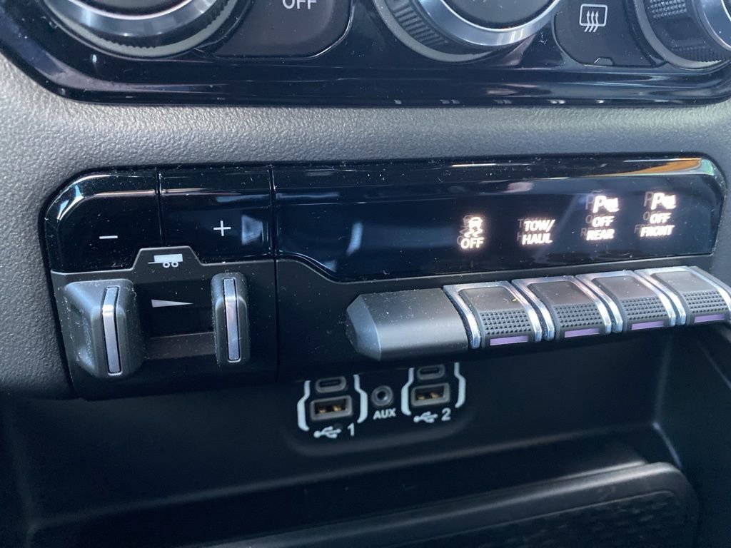 Certified 2022 RAM 1500 Big Horn image 34