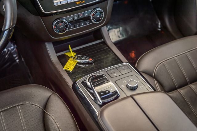 Used 2018 Mercedes-Benz GLS 450 4MATIC w/ Premium Package image 37