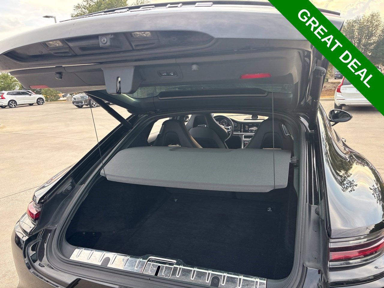 Used 2018 Porsche Panamera 4S AWD/4WD image 10