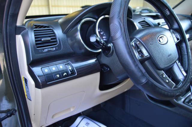 Used 2013 Kia Sorento EX w/ Premium Plus Pkg image 31