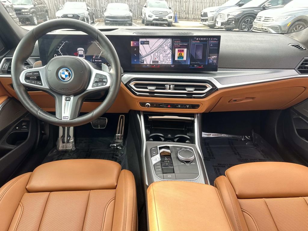 Used 2023 BMW 330e xDrive w/ M Sport Package image 10