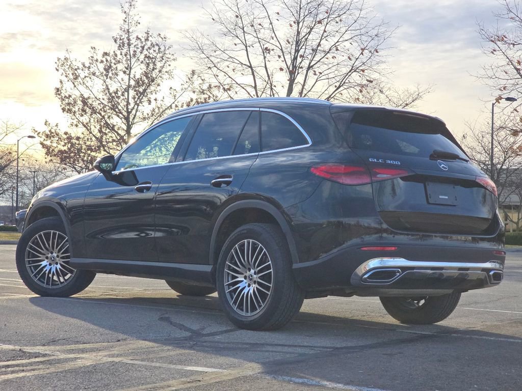 Used 2026 Mercedes-Benz GLC 300 4MATIC image 15