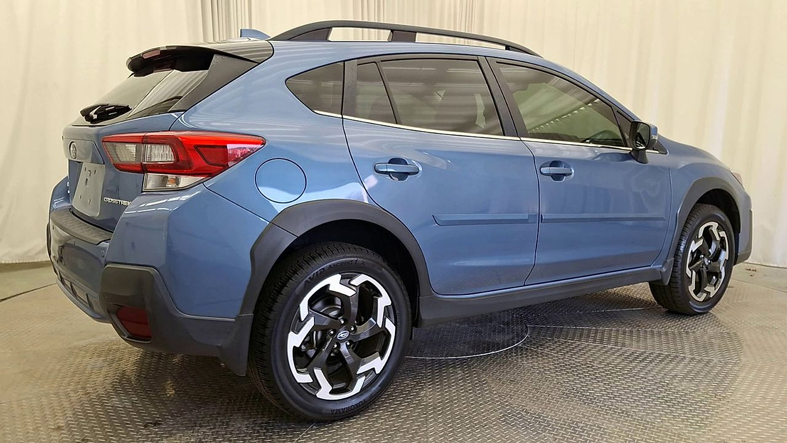 Used 2021 Subaru Crosstrek 2.5i Limited w/ Popular Package #2 image 3