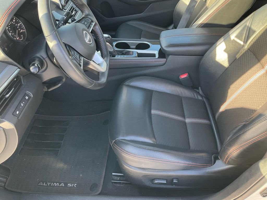 Used 2023 Nissan Altima 2.5 SR image 12