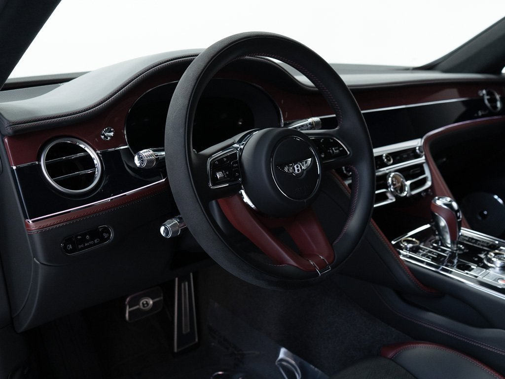 Certified 2025 Bentley Flying Spur Plug-In Hybrid image 14