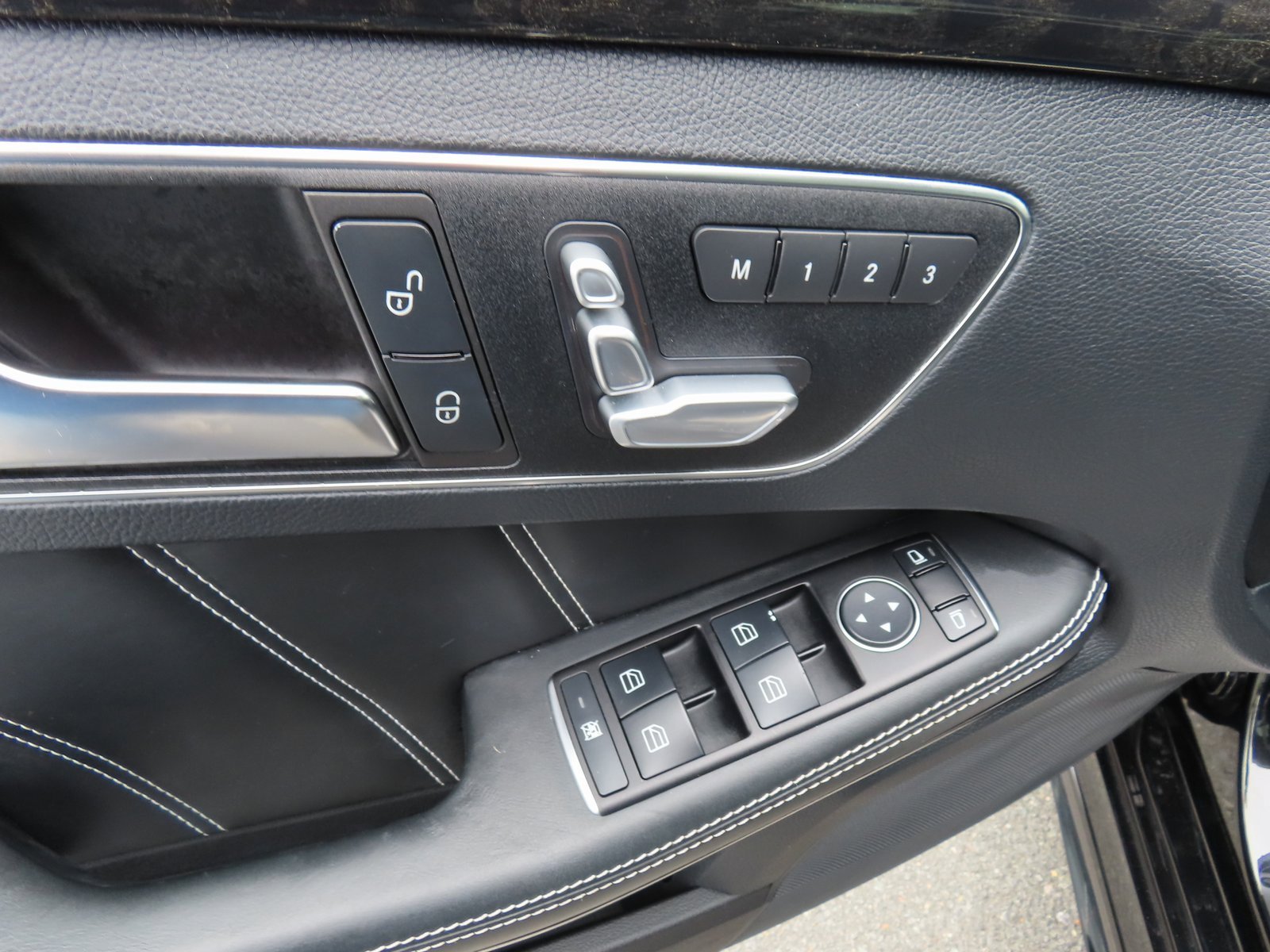 Used 2014 Mercedes-Benz E 63 AMG S-Model image 12