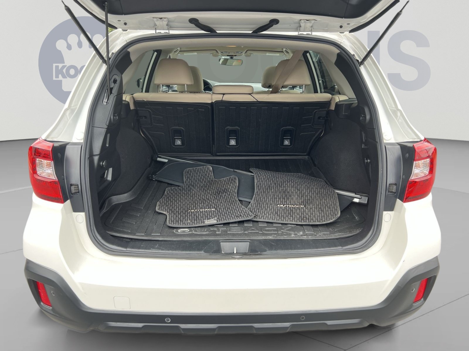 Used 2019 Subaru Outback 3.6R Limited AWD/4WD image 26