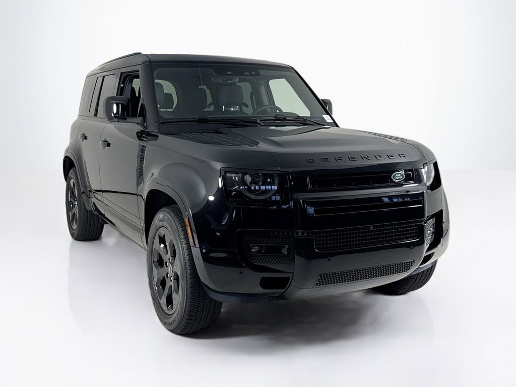 Used 2025 Land Rover Defender 110 X-Dynamic SE image 7