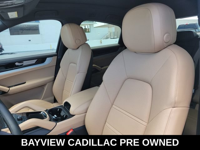 Used 2025 Porsche Cayenne Coupe AWD/4WD image 24