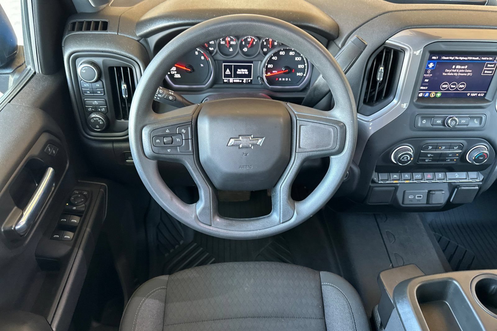 Certified 2022 Chevrolet Silverado 1500 Custom Trail Boss AWD/4WD image 15