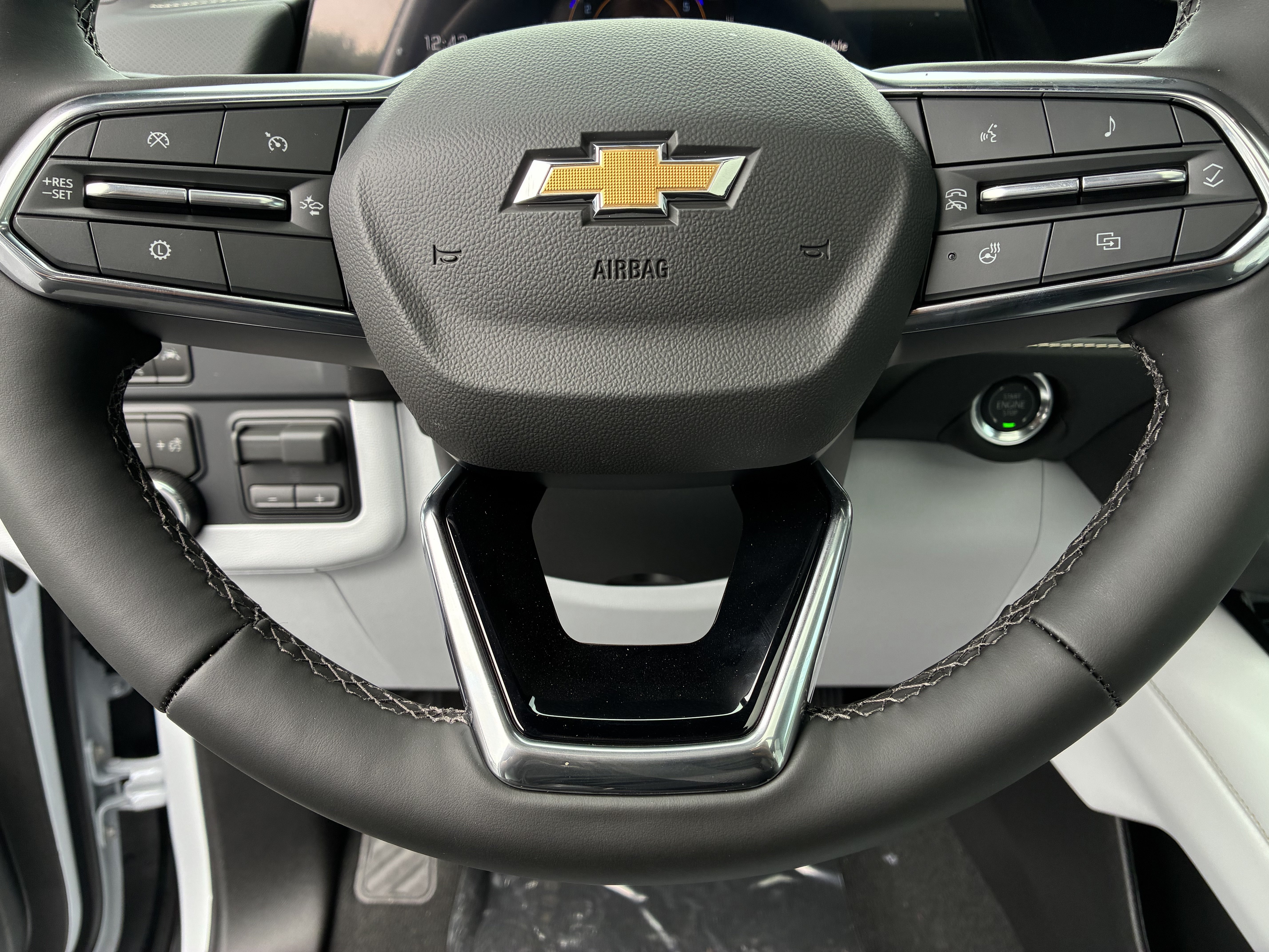 New 2026 Chevrolet Tahoe Premier AWD/4WD image 30