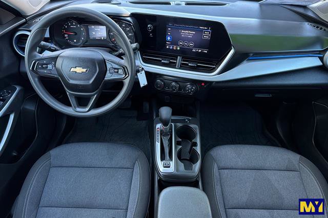 Used 2024 Chevrolet Trax LS w/ LS Convenience Package image 15
