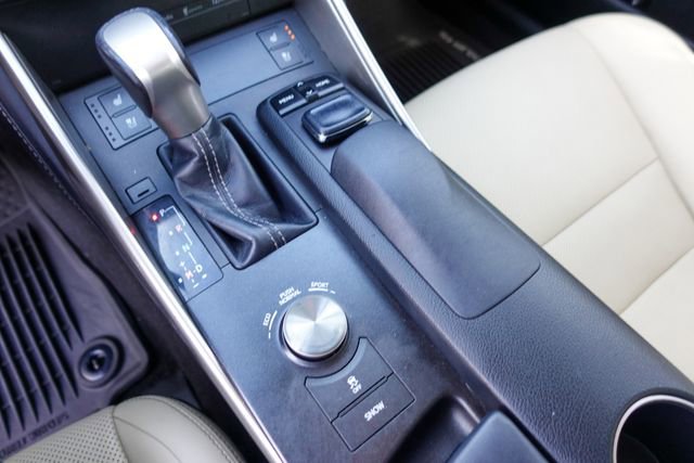 Used 2015 Lexus IS 250 w/ Navigation System Package image 20