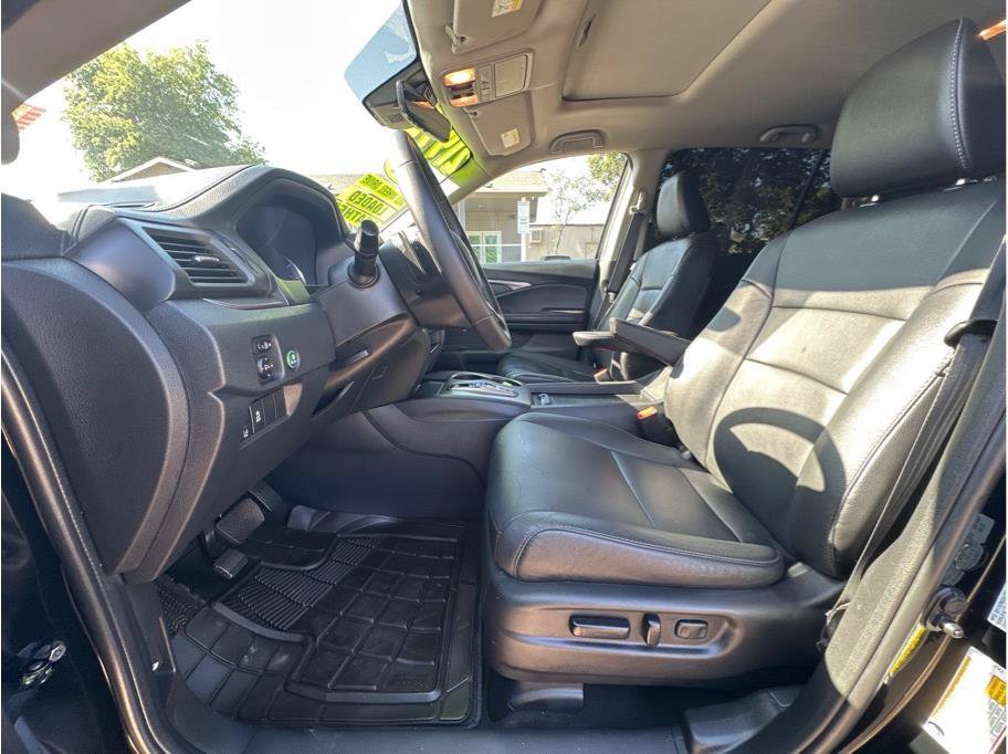 Used 2022 Honda Pilot Special Edition image 14