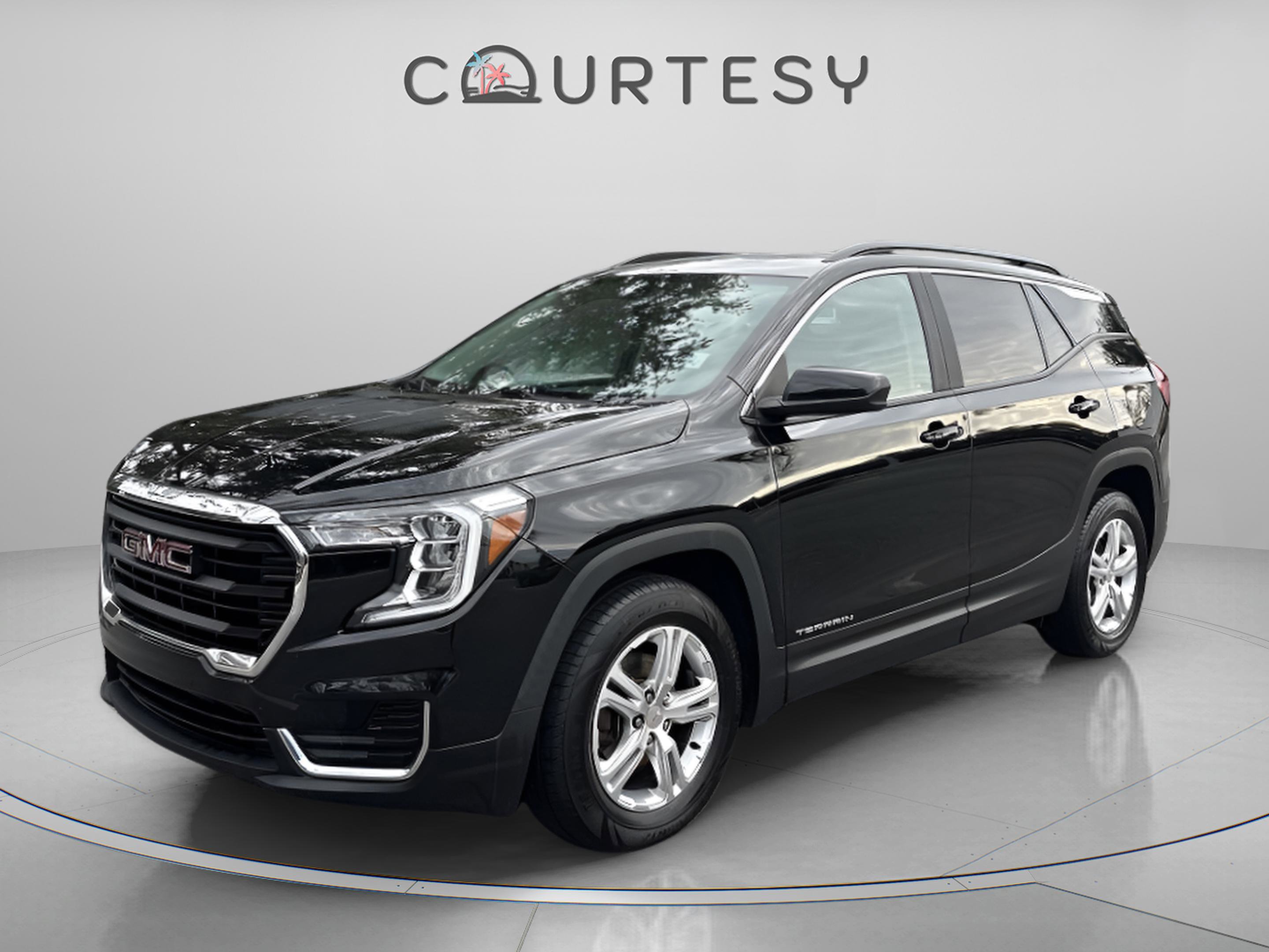 Used 2022 GMC Terrain SLE w/ Driver Convenience Package