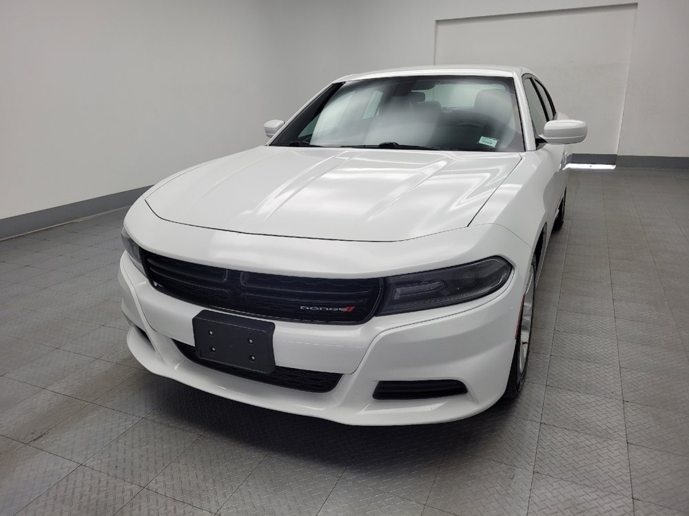 Used 2021 Dodge Charger SXT w/ Leather Interior Group image 15