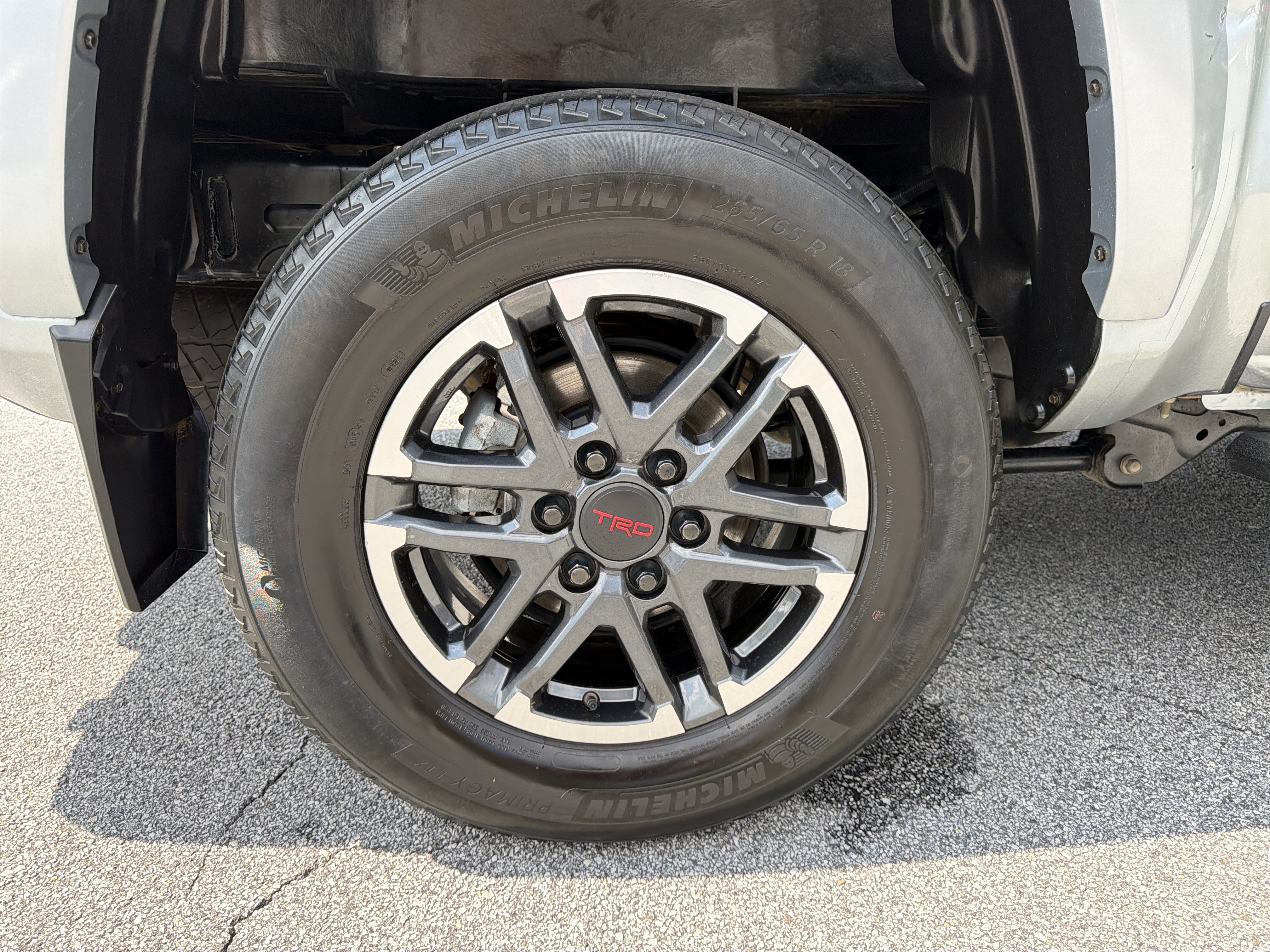 Used 2024 Toyota Tacoma TRD Sport AWD/4WD image 21