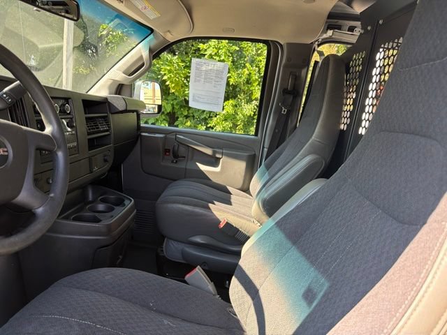 Used 2018 GMC Savana 2500 w/ Driver Convenience Package RWD image 18