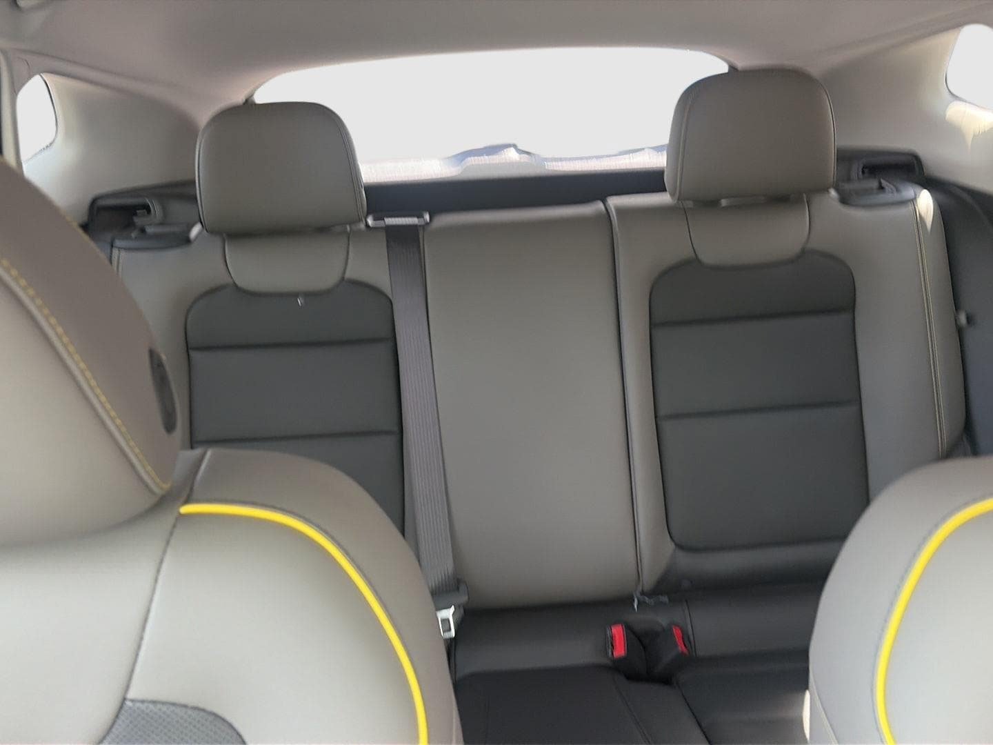 New 2026 Chevrolet Trax ACTIV w/ Sunroof Package FWD image 27