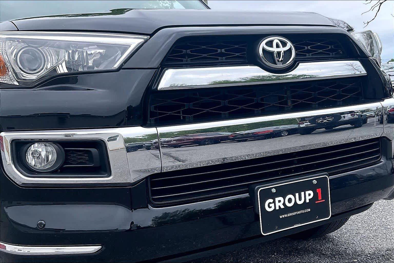 Used 2014 Toyota 4Runner Limited AWD/4WD image 31